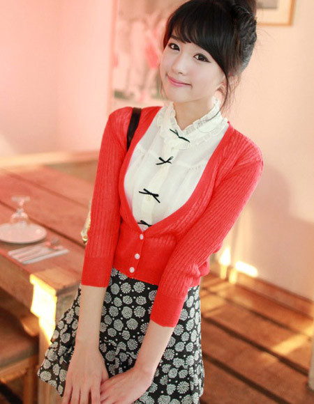 Small cardigan jacket